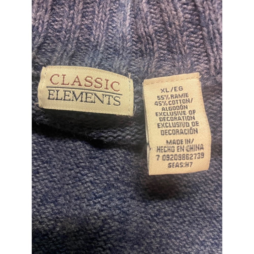 Classic Elements Women's Patchwork Snowflake Zip … - image 5